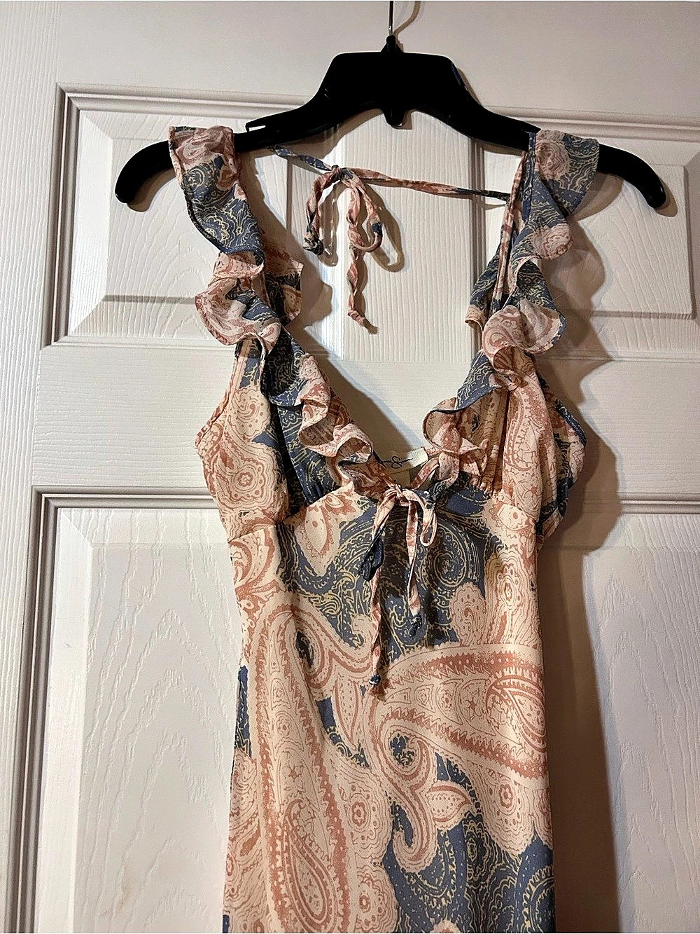 Pastel Paisley Maxi Dress - Picture 2 of 4